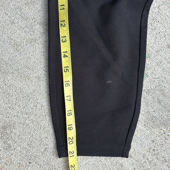 Torrid Pull On Pixie Pants - Picture 9 of 11